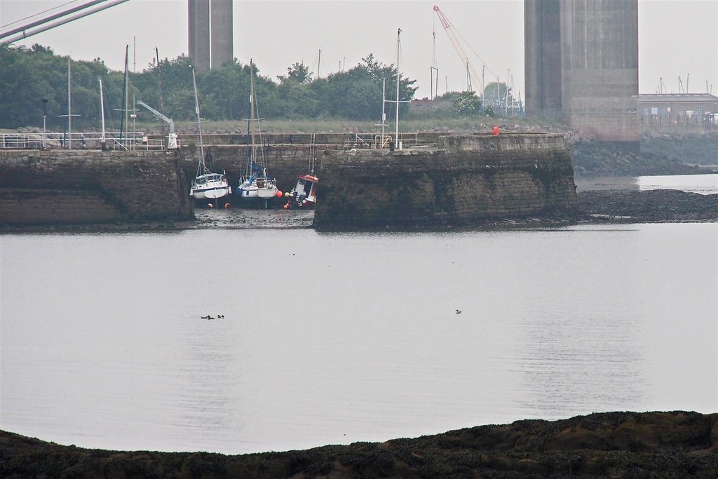 South Queensferry When the tide goes out all the boats sit… Flickr