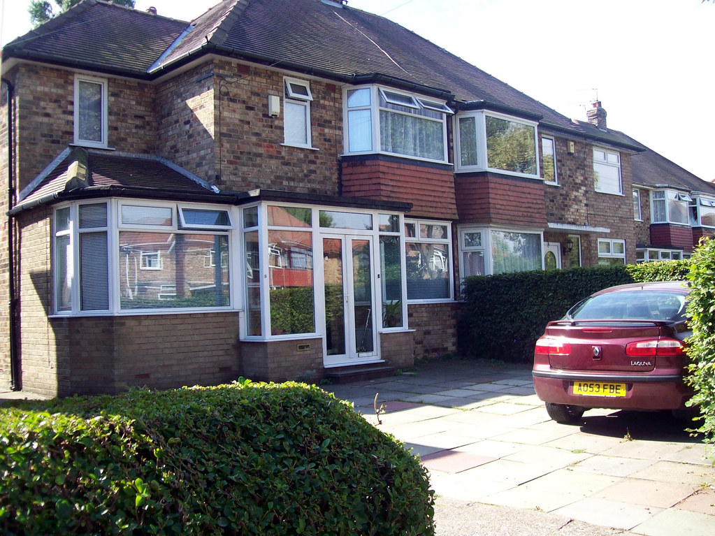 9 ST MARGARET'S CLOSE COTTINGHAM In 1977 Maeve Brennan mov… Flickr