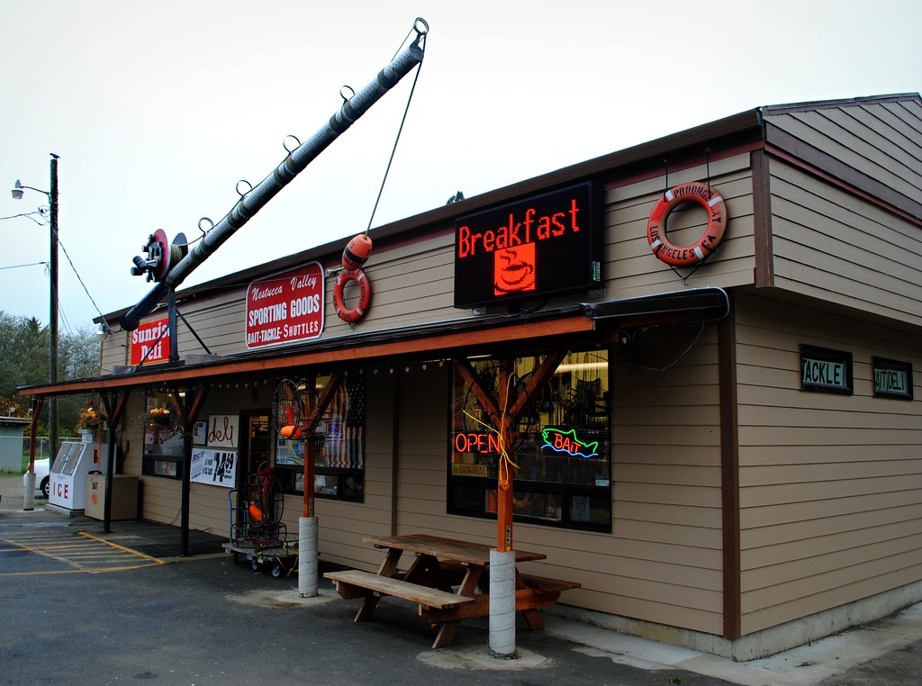 Nestucca Valley Sporting Goods 31020 U.S. 101, Hebo, Orego… Flickr