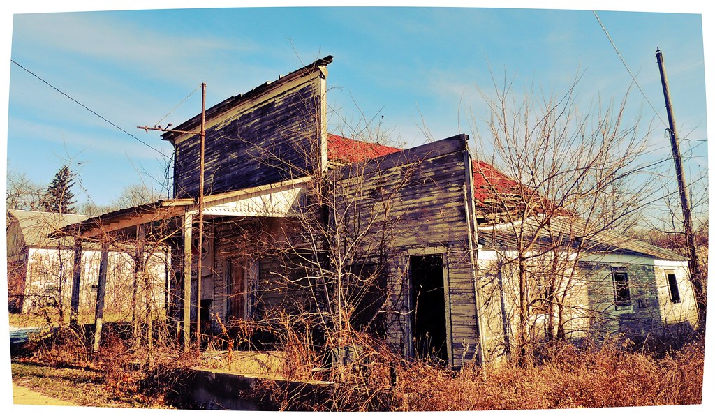 Hazelhurst,IL. General Store and Post Office This was the … Flickr