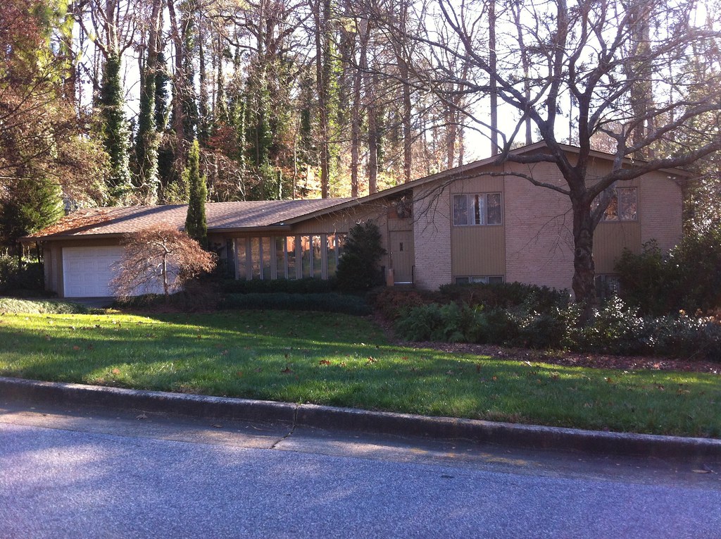 Pine Hills Atlanta vizual2 Flickr