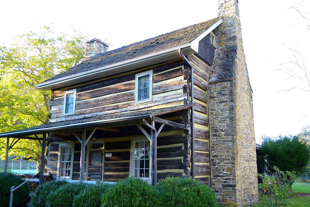 Historic Hinton,WV Hinton, WV during Railroad Days Jack Wade Flickr