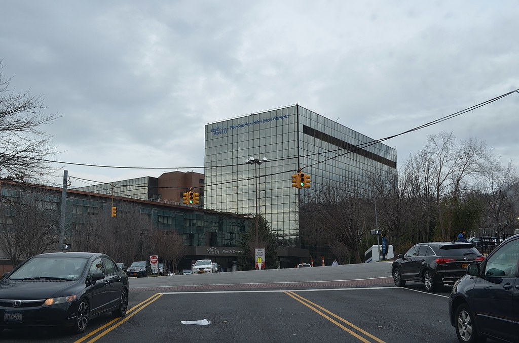 LIJ Hospital North Shore Campus Long Island Jewish Hospita… Flickr