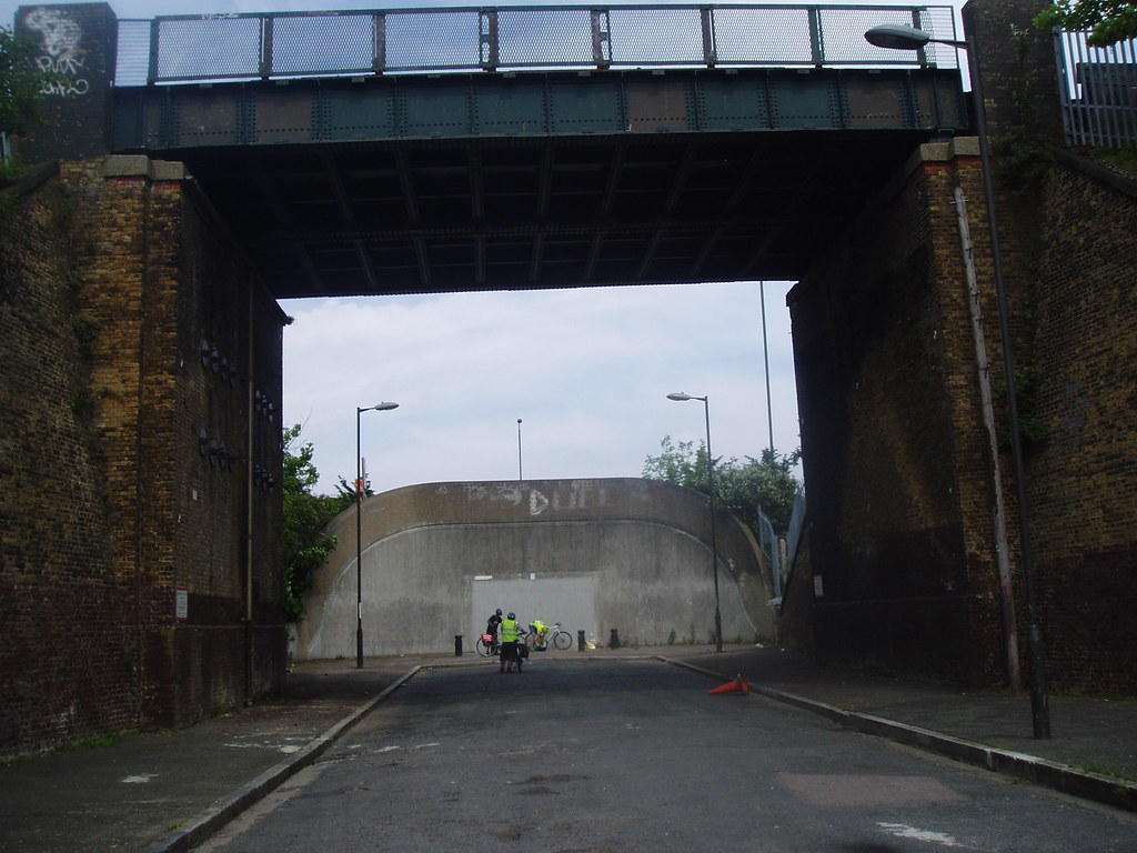Foxhole Road 1 This was a useful pedestrian/cycle link und… Flickr
