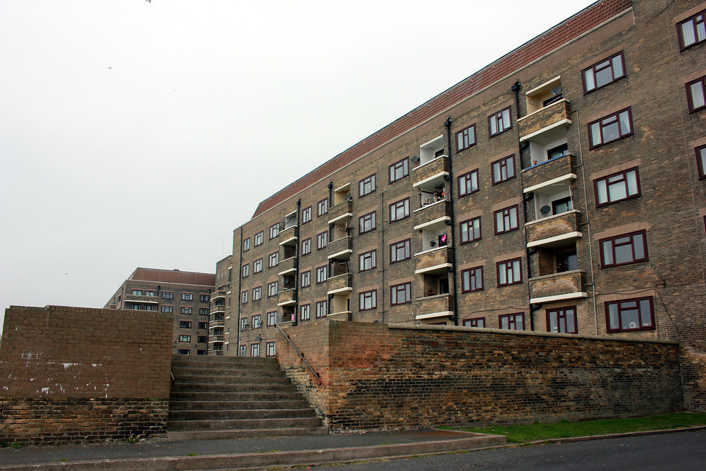 knott memorial flats Tynemouth. boneytongue Flickr