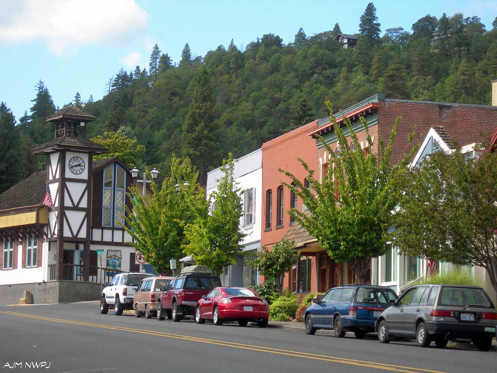 White Salmon, Washington (AJM NWPJ) White Salmon, Washingt… Flickr