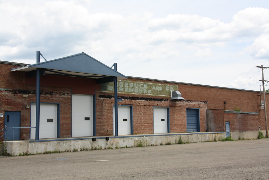 Former Sears Roebuck warehouse Elmira, New York 2016 Flickr
