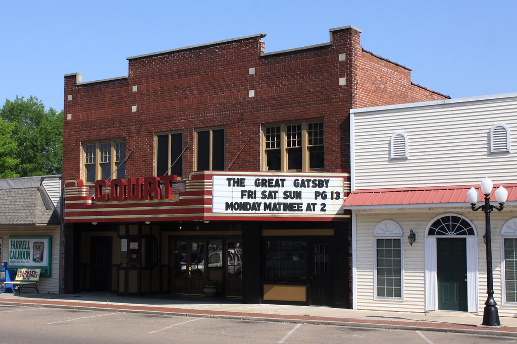 Court Theater Huntingdon, TN a photo on Flickriver