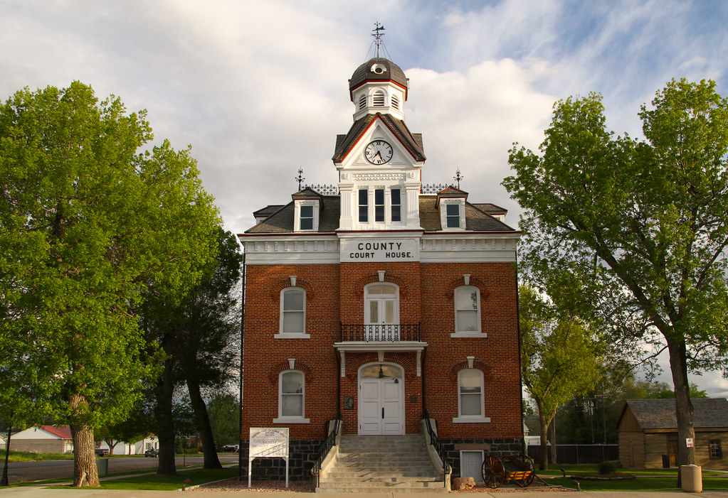 Old Beaver County Court House Old courthouse in Beaver, Ut… Flickr
