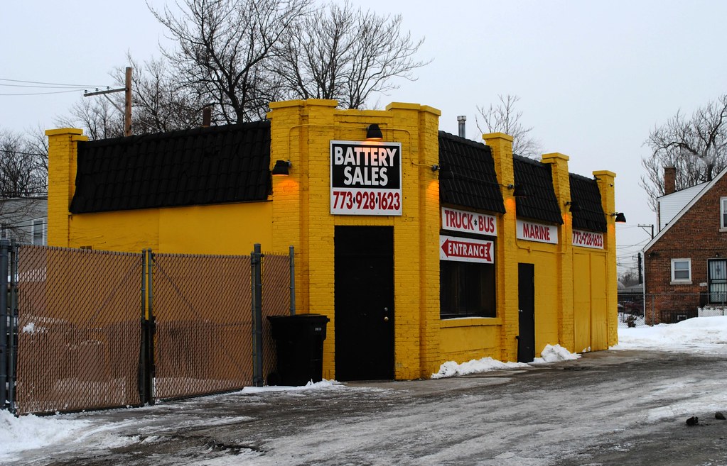 Battery Sales 12156 S Halsted St, Chicago, Illinois. Built… Cragin Spring Flickr