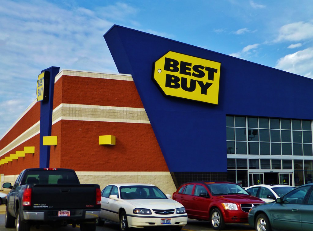 Best Buy Sandusky 4210 Milan Road in Sandusky, Ohio Nicholas