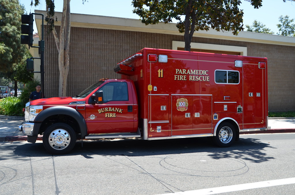 BURBANK FIRE DEPARTMENT RESCUE AMBULANCE 11 a photo on Flickriver