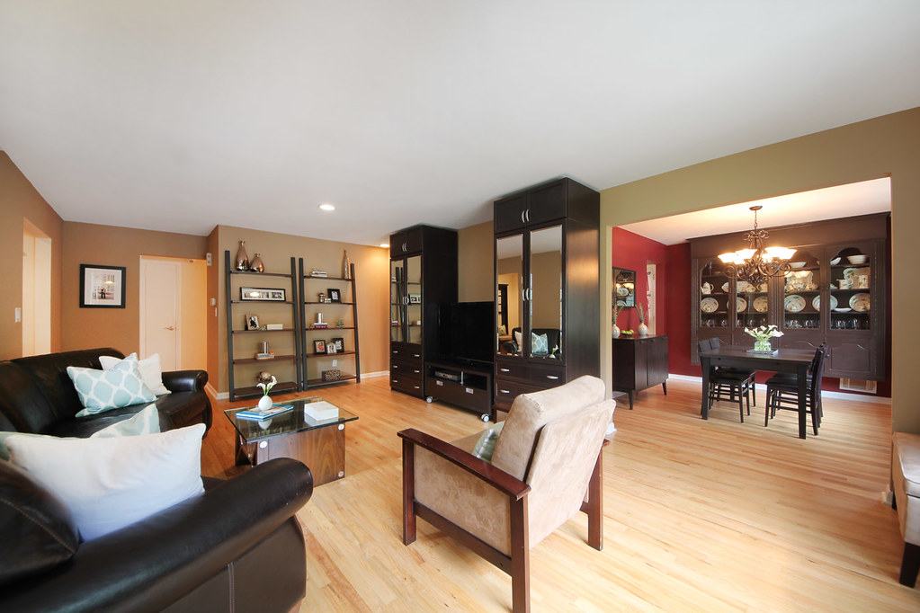 Living Room 382 Wyoming Ave Millburn, NJ 07041 Sue Adler Flickr