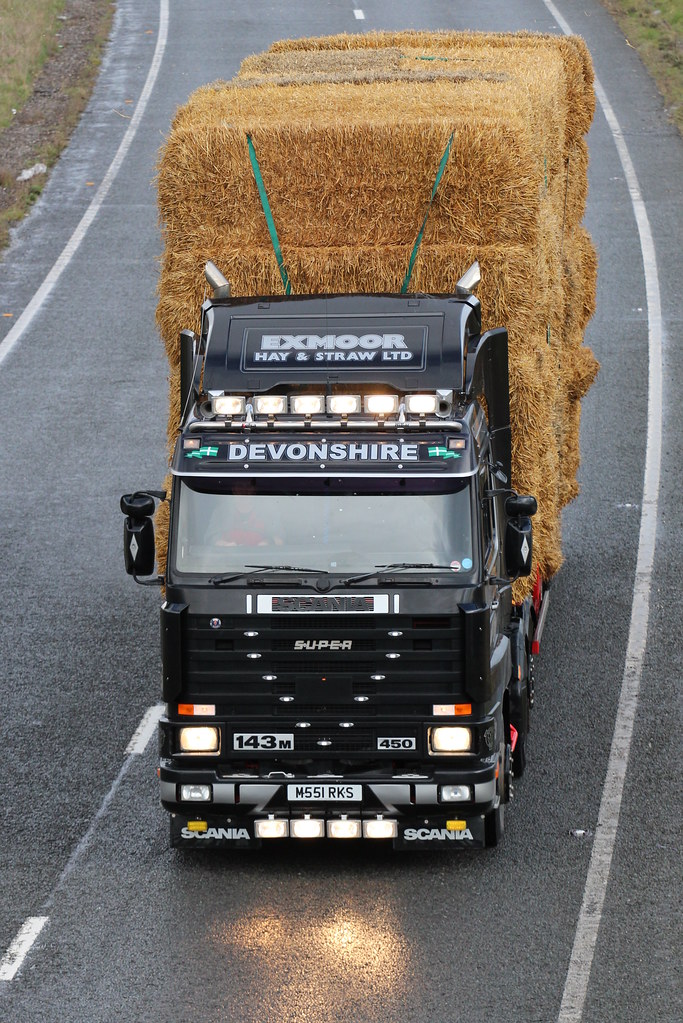 M551RKS Exmoor Hay & Straw A303 Bourton 2522014 Caught… Flickr