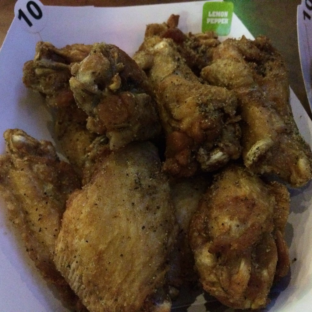 Lemon Pepper Wings Buffalo Wild Wings a photo on Flickriver