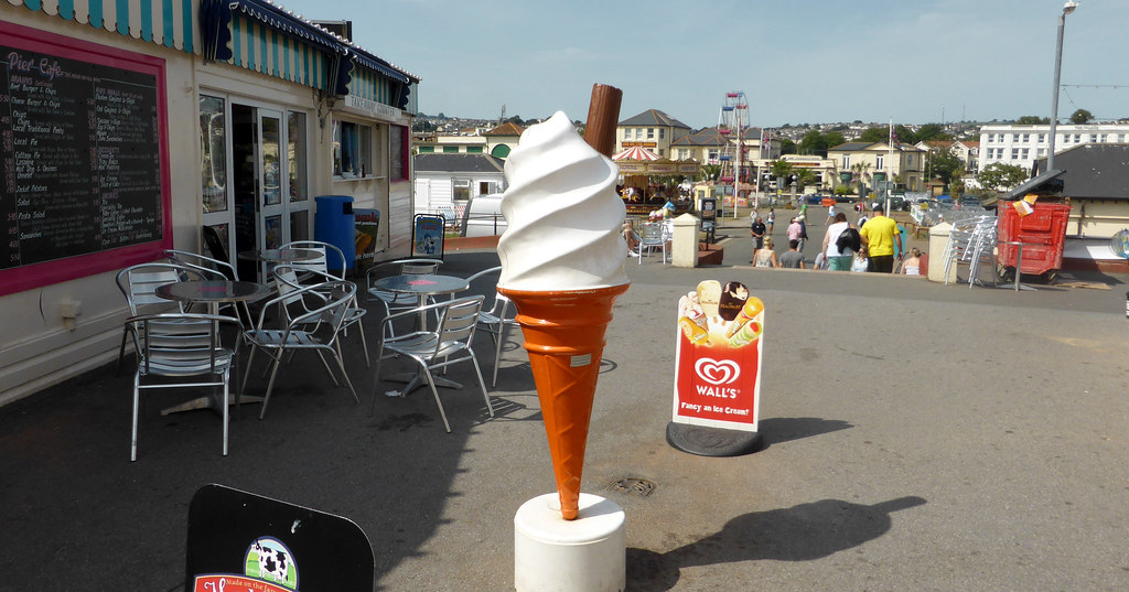 Ice cream on the pier Glamhag Flickr