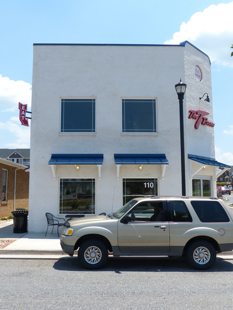 The T Room Lynchburg, Virginia second location at Corner… Flickr