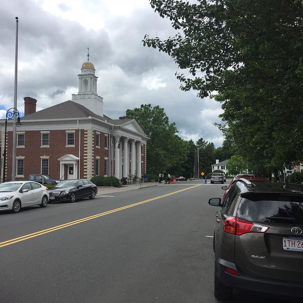 Lenox town hall and monument via Instagram ift.tt/29MUH5o Flickr