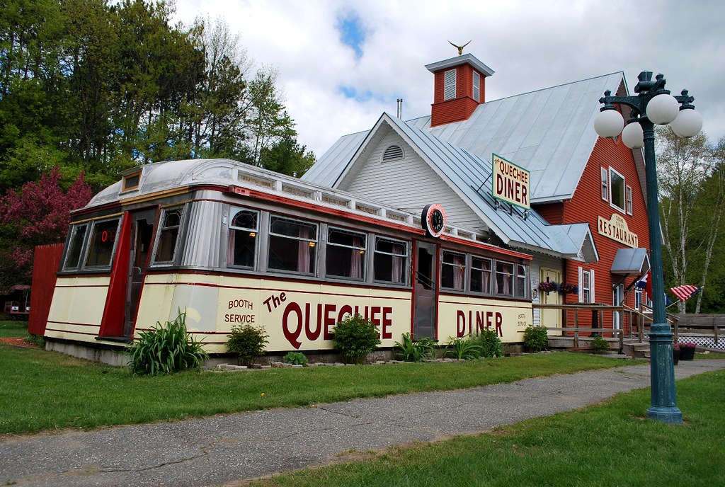 Quechee Diner, Quechee, VT The Quechee Diner is a rare Wor… Flickr