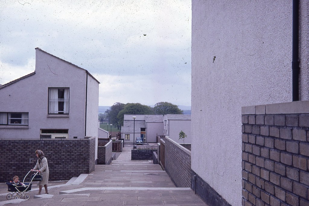 Abbots View looking towards Riverside Drive, Haddington, E… Flickr
