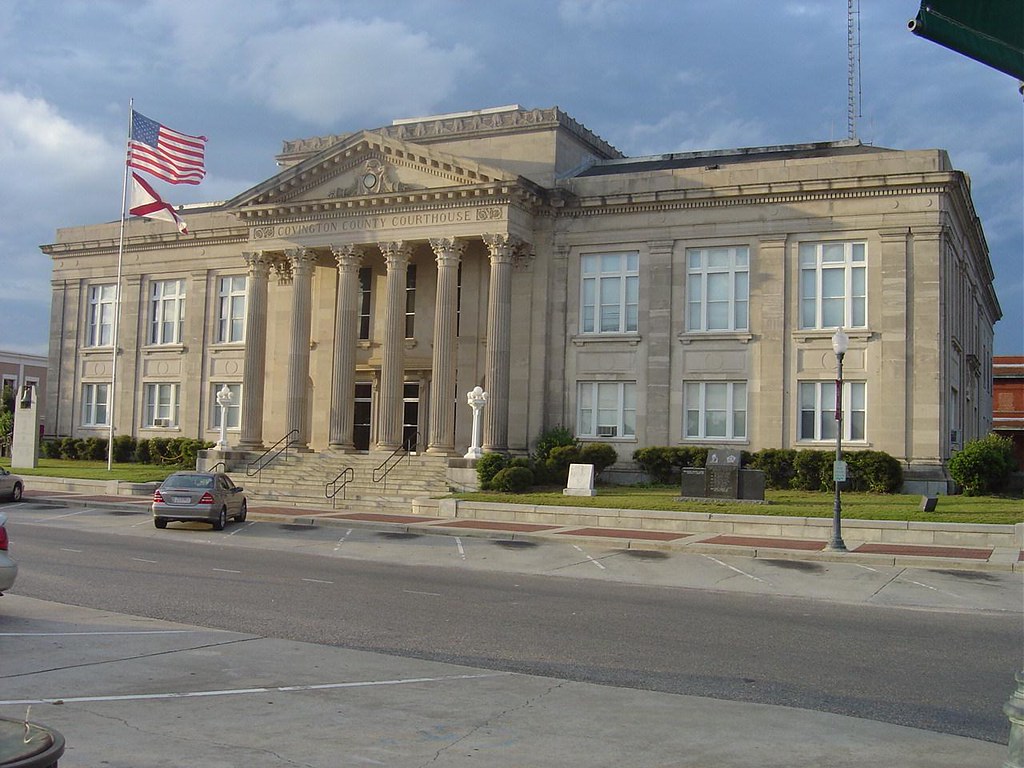 Covington County Courthouse Andalusia AL 2006 (2) Flickr