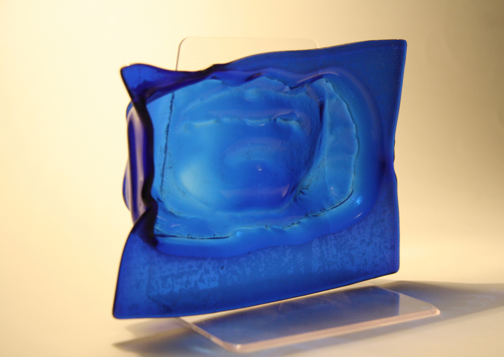 Glass jaw Experimental piece exploring glass slumping. Pra… Flickr