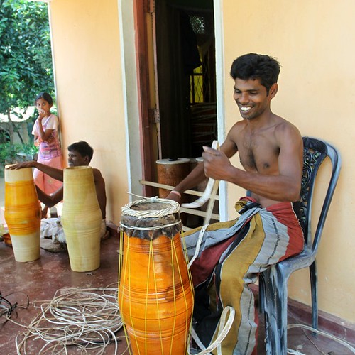 Drum Makers (IMG_5017) This family from Kuragala village a… Flickr