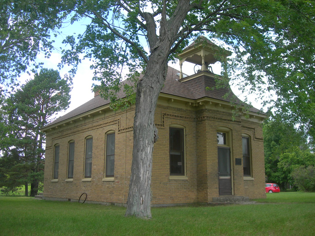 Old West Riverside School Cambridge, Minnesota The distric… Flickr