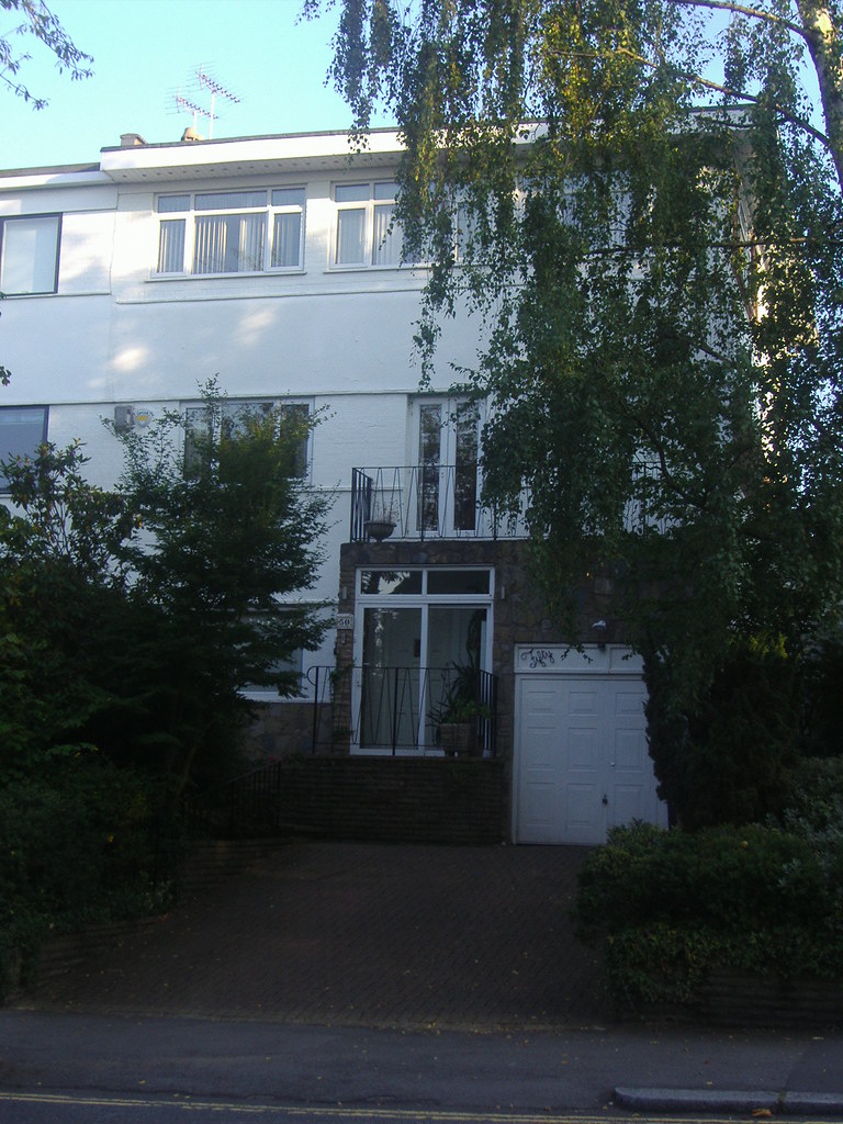 Shepherds Hill house These were built as part of Broughton… Flickr