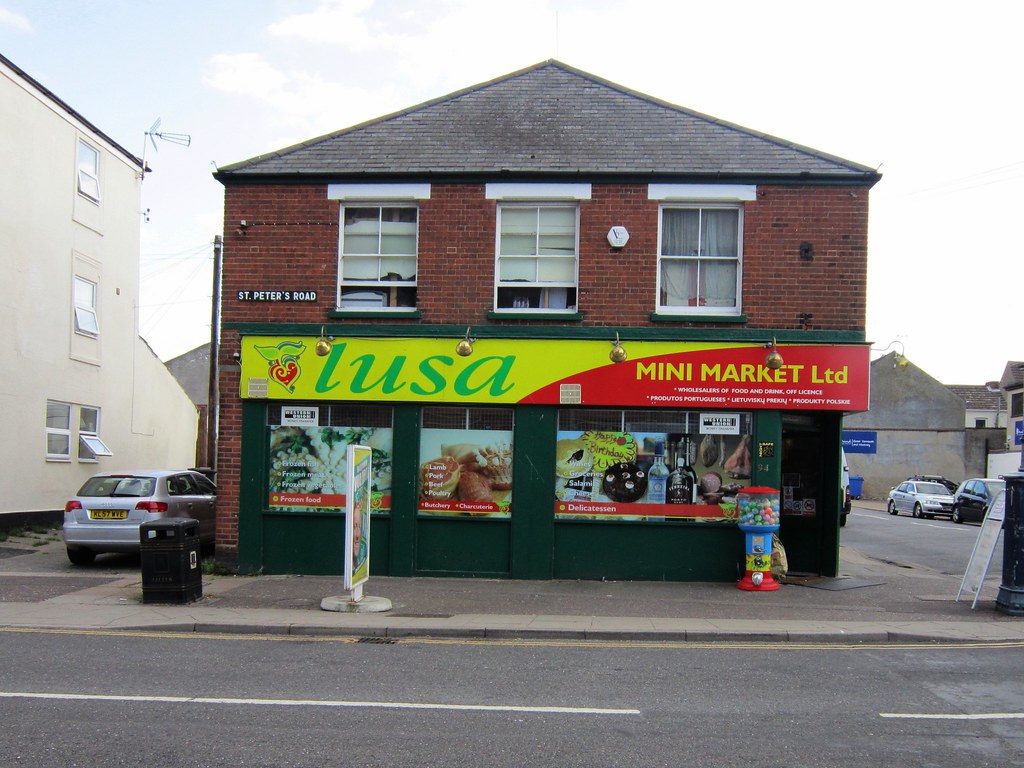 St Peter's Road Mini Market LookaroundAnne Flickr