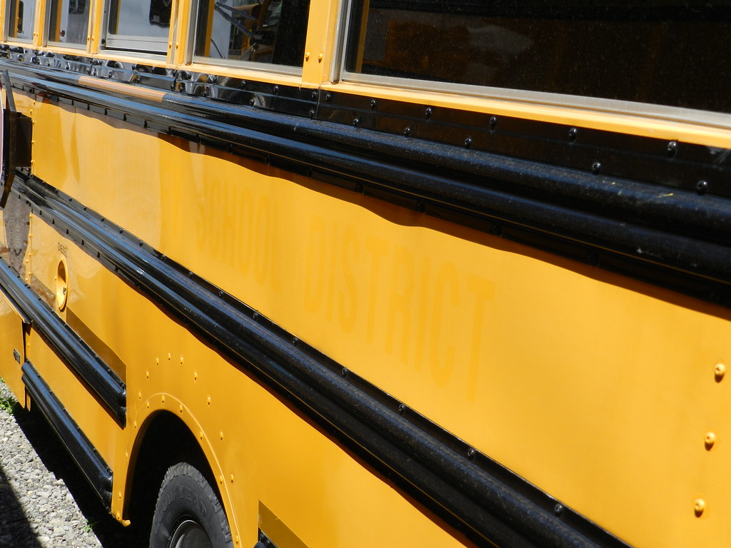 DSCN8585 Chartiers Valley School District 16 2002 Thomas… Flickr