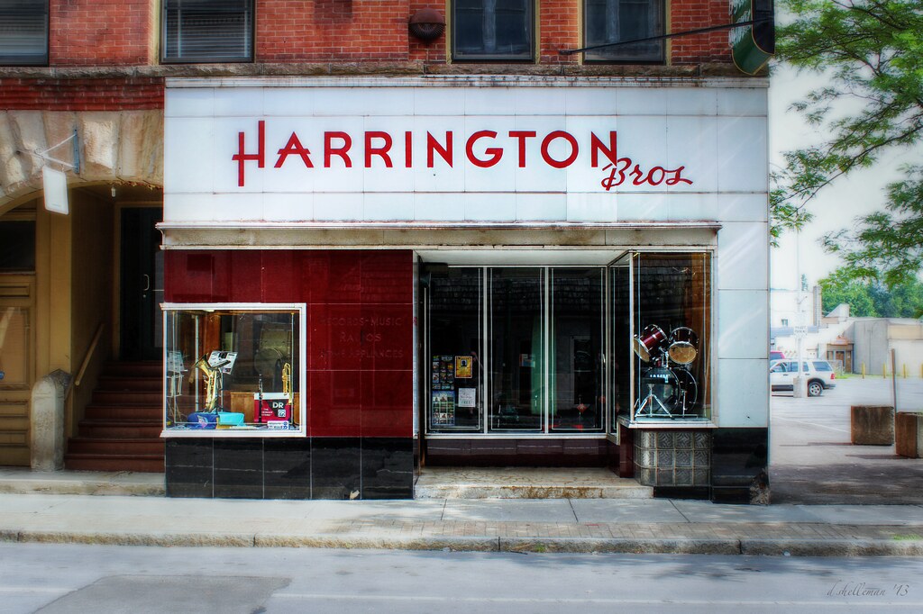 Harrington Bros Harrington Brothers Music store with its s… Flickr