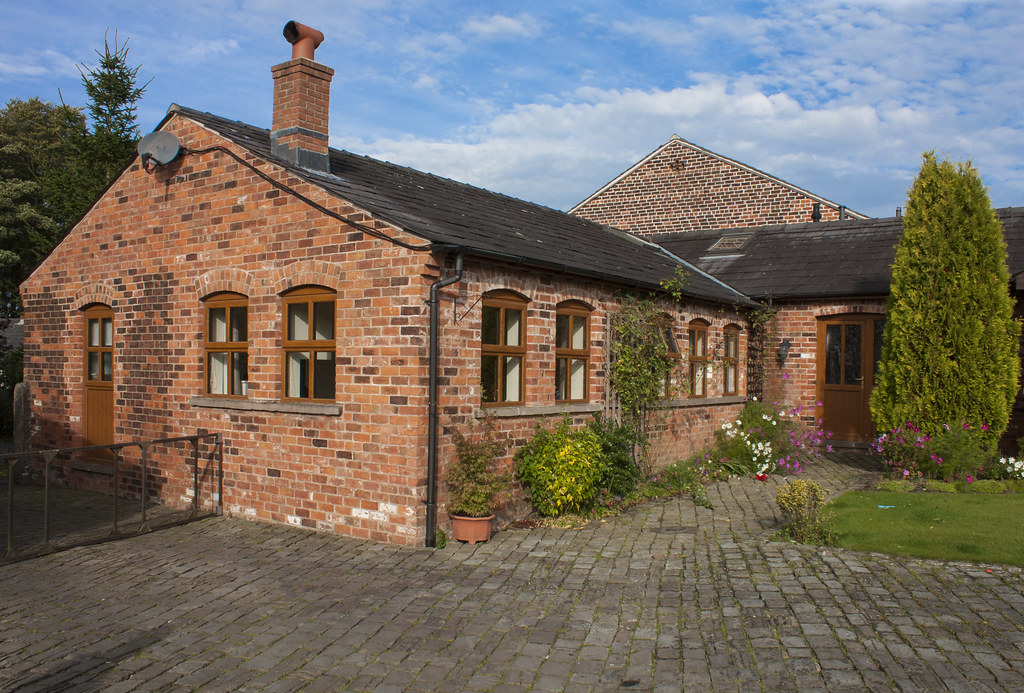 woodcutters03 Converted stables, Woodcutters Cottage Woodpusher147