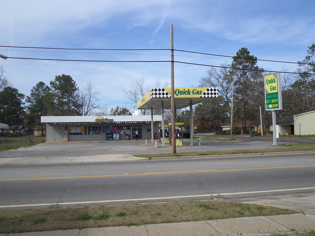 Quick Gas, Adel Quick Gas, 600 W 4th St, Adel, Cook County… Flickr