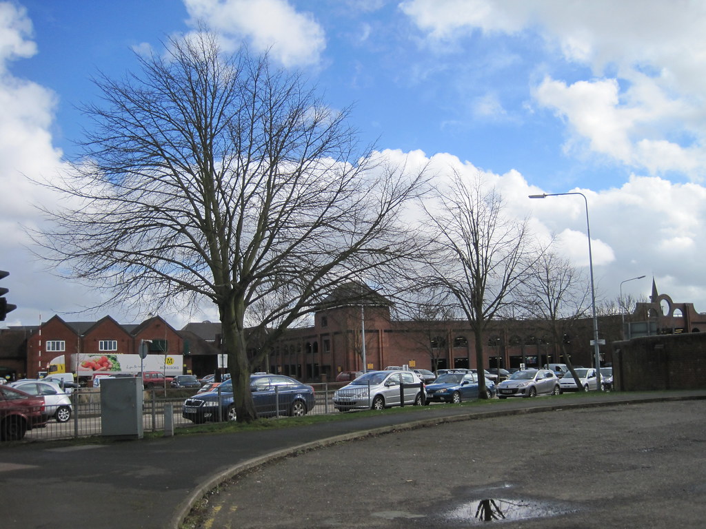 From Grenville Road to Pierrefitte Way IMG_6641 In Grenvil… Flickr