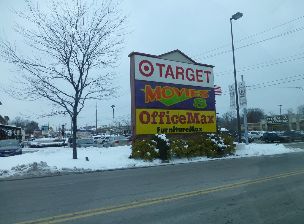 Shopping center sign in Boardman, Ohio Target, Movies 8, O… Flickr