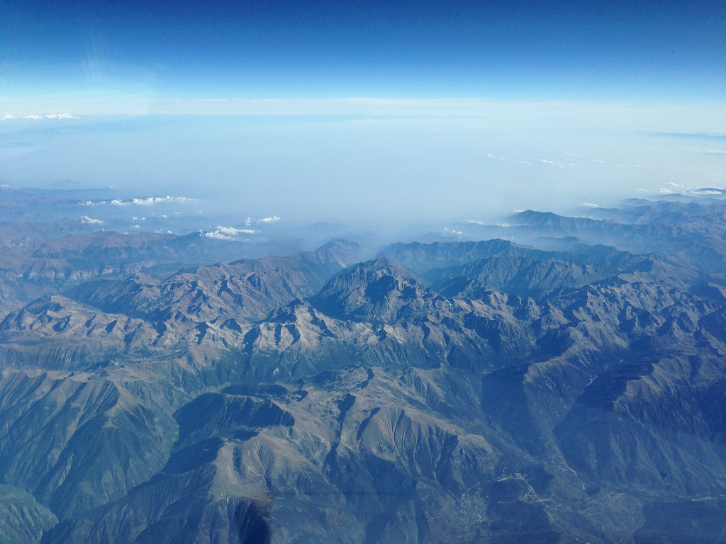 Alps and Po Valley The Italian Po Valley is under fog on t… Maxime