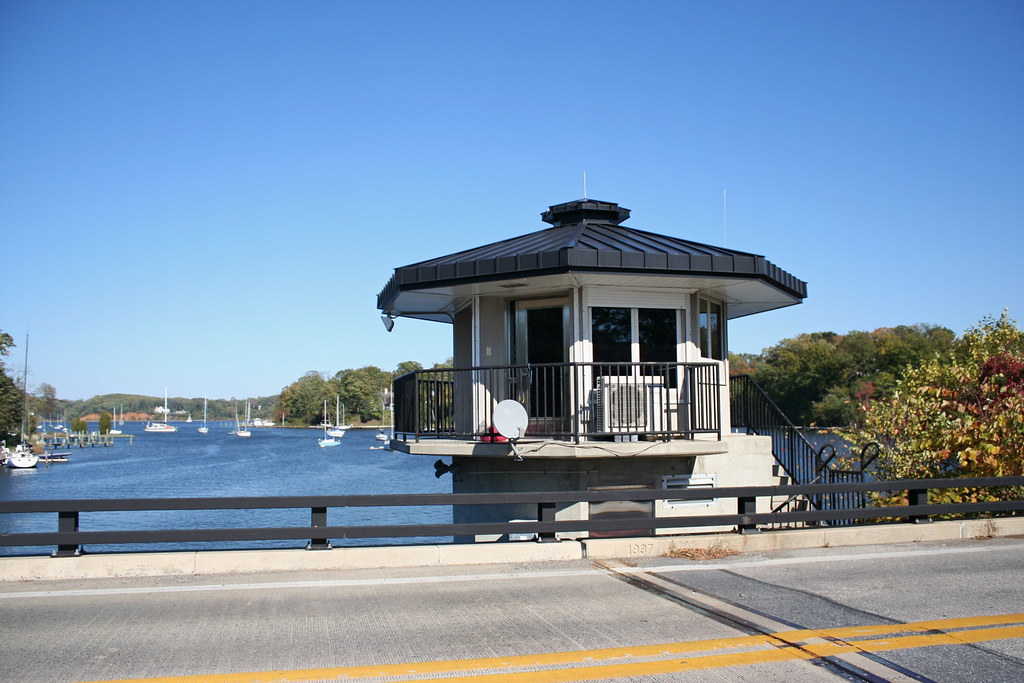 IMG_8706 Weems Creek from Ridgely Avenue, Annapolis, MD, 1… Flickr