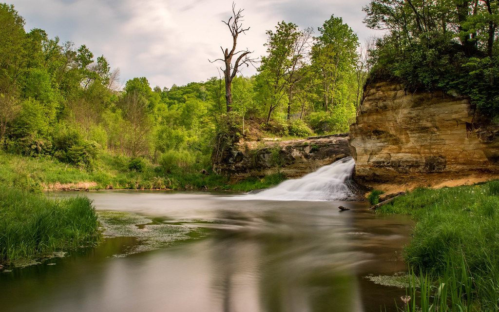 A Calming Rush Como Falls, Hokah, MN. Scott Schaub Flickr