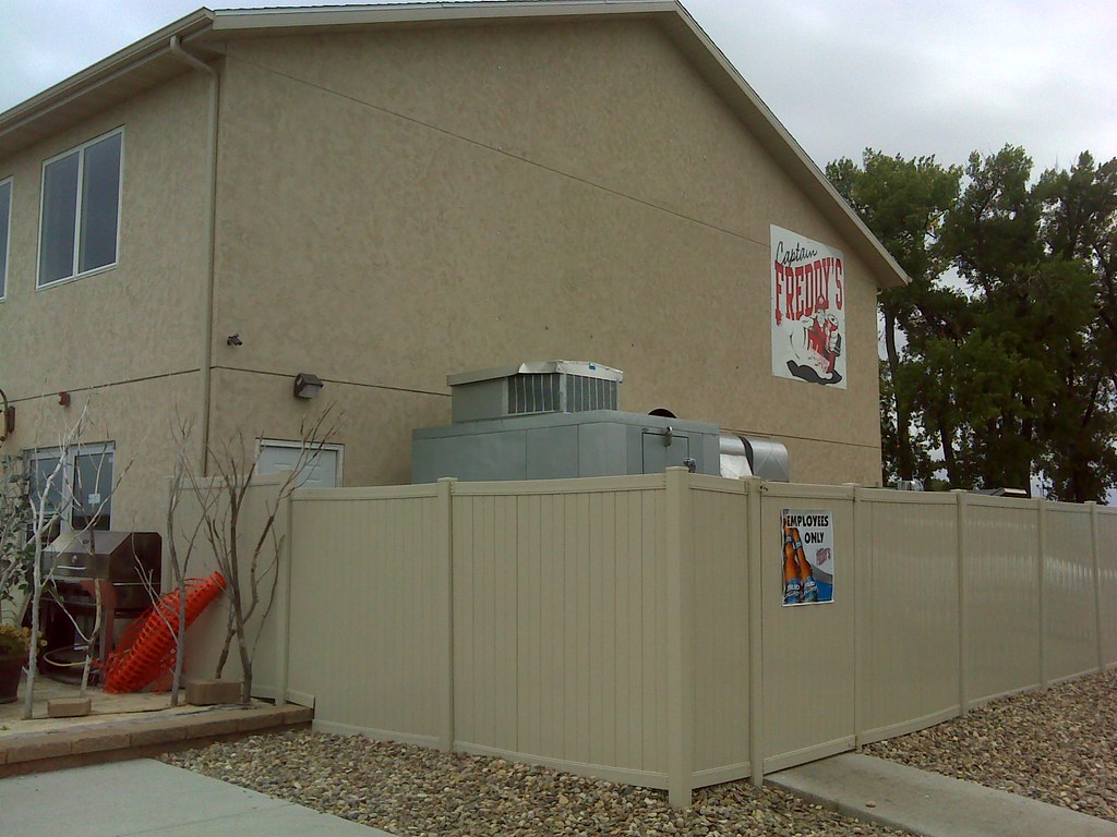 130729_d_2932_Captain_Freddys_Bismarck_ND Echo Wash Flickr