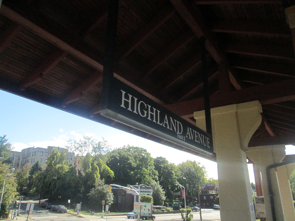 Highland Avenue (New Jersey Transit station) Flickr
