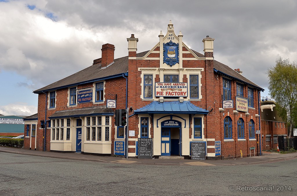 Mad O'Roukes Pie Factory Sedgley Road West, Tipton, West… Flickr