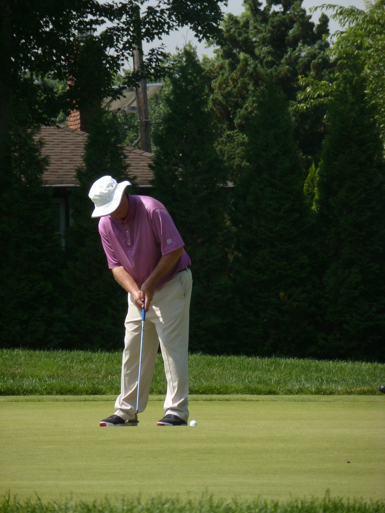 Baker Maddera, Rock Spring Club sinks putt on no. 3 Flickr