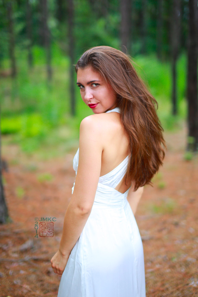 Melissa Troutt in a White Satin Gown | Melissa Troutt in whi… | Flickr