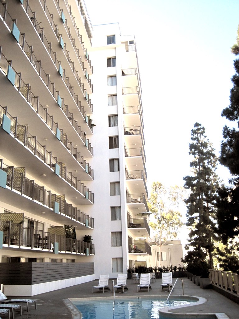 The Hollywood Ardmore 1850 N Whitley Ave Hollywood Ardmore Flickr