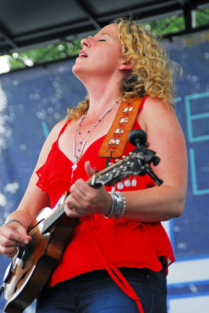 DSC_0189dd Amy Helm & The Handsome Strangers www.amyhelm.c… Flickr