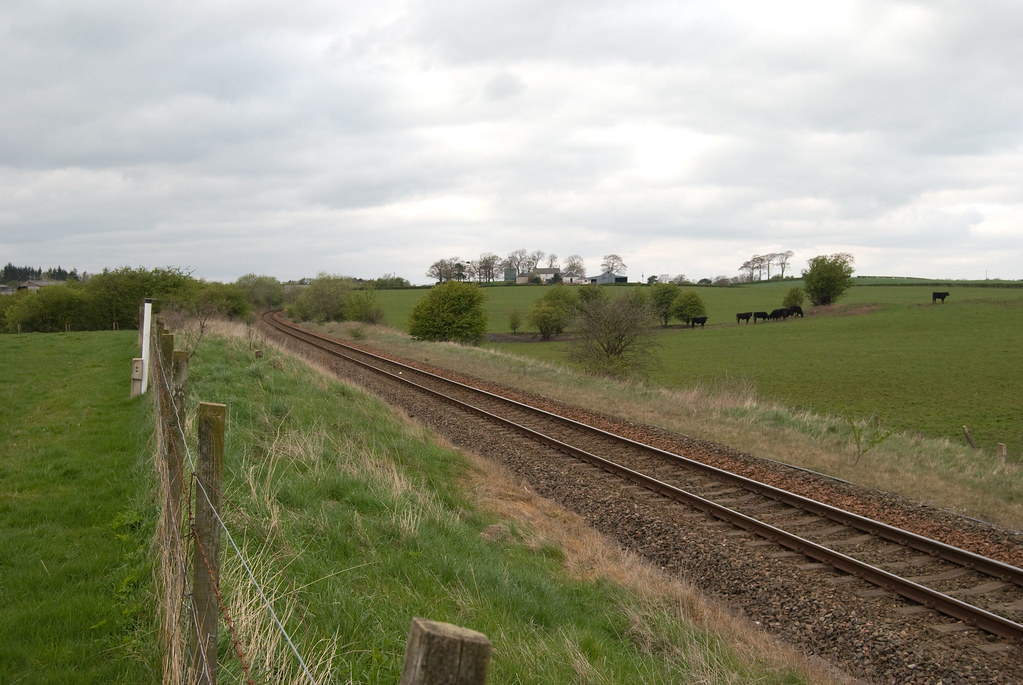 Near North Woodhill Farm. Apr 22, 2009. Bridge 104. 22 mil… Flickr