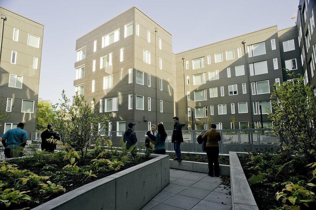 Cedar Apartments UW Housing & Food Services Grand Opening … Flickr