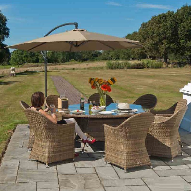 7409+8x7401 Providing top quality outdoor seating and dini… Flickr