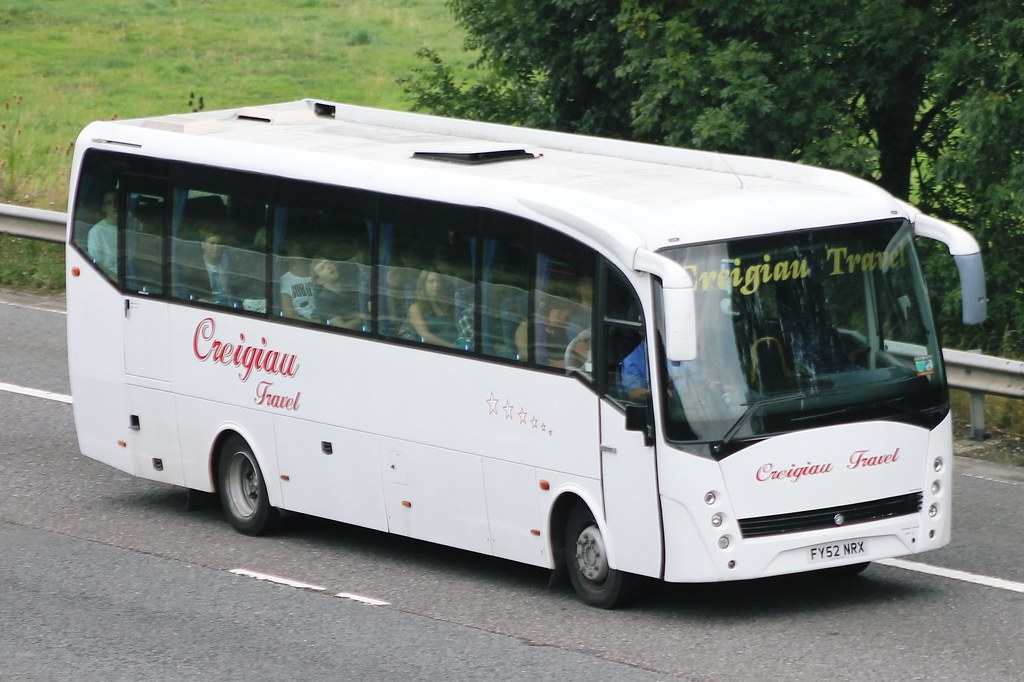Creigiau Travel, Capel Llanilltern (CC) FY52 NRX Flickr